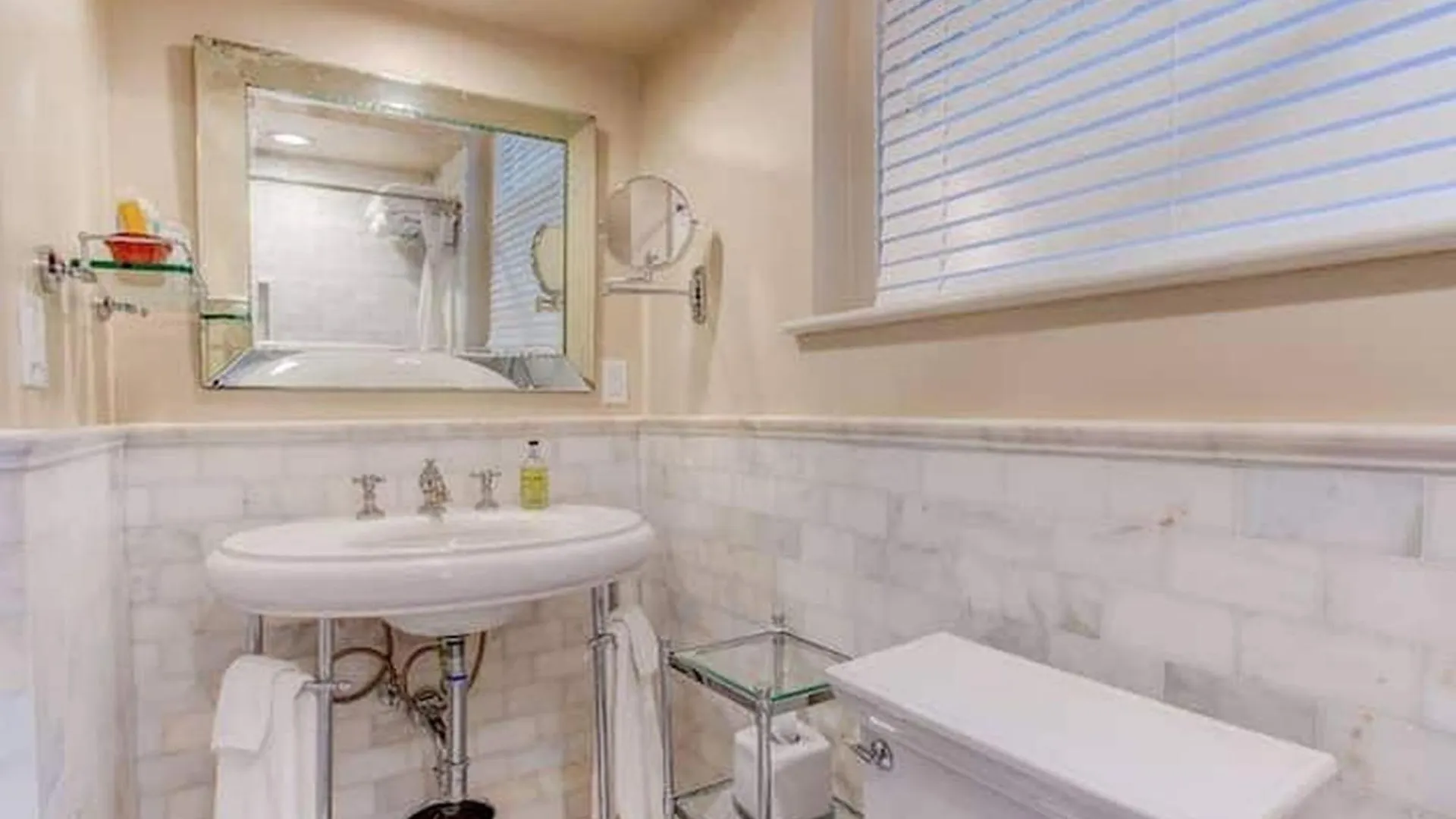 Holiday home Portland'S White House Carriage House Villa United States